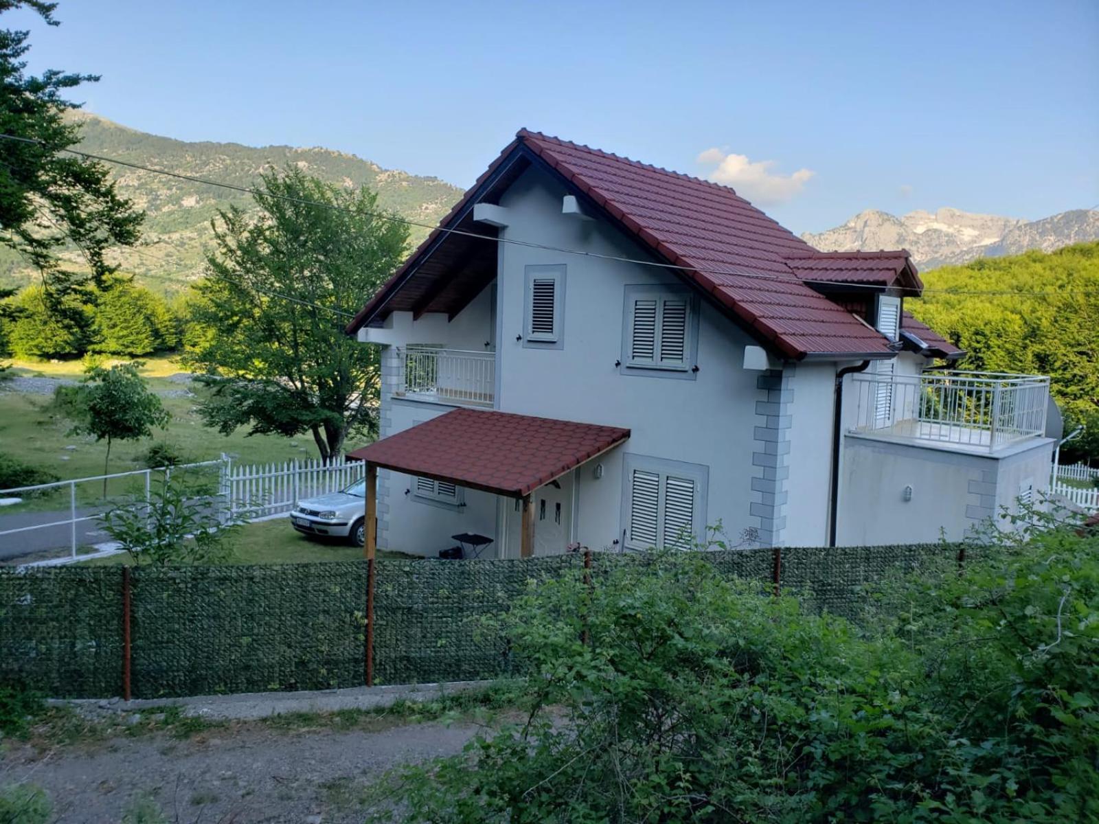 86 Villa *