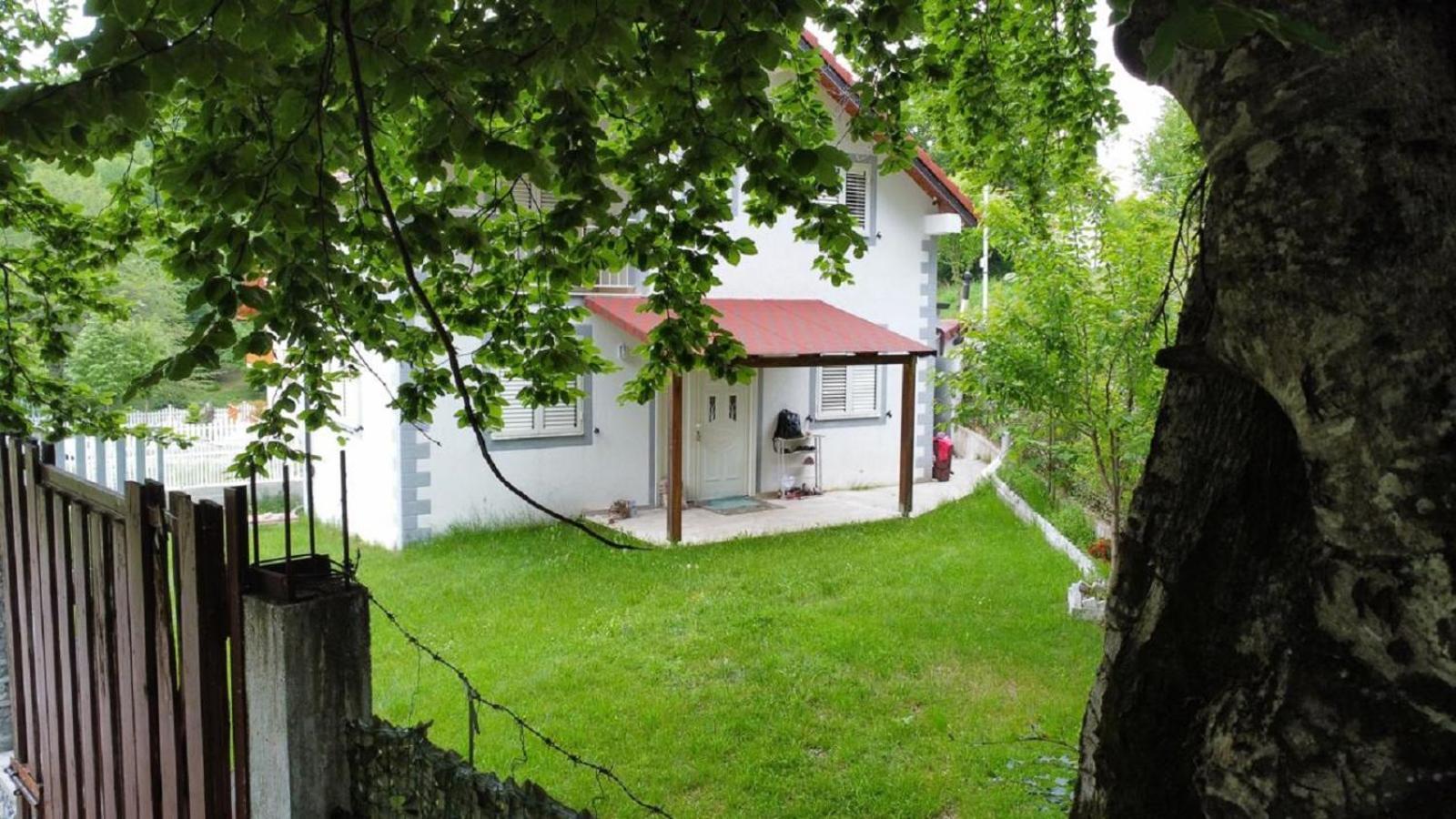 Villa 86